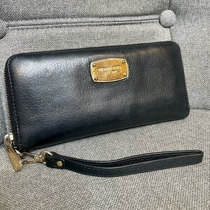 Michael Kors Black Leather Wristlet Wallet W/ Gold Hardware & Tons of Storage!